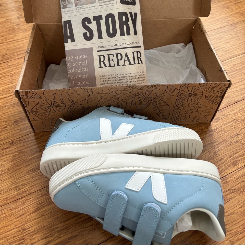 Authentic Unisex Veja Kids Blue Sneakers